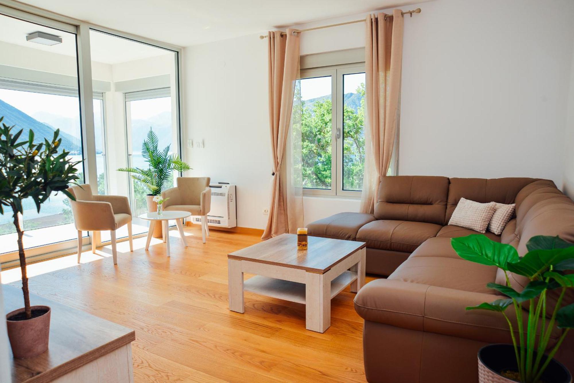 Sea View Apartment For 4 Kotor Extérieur photo