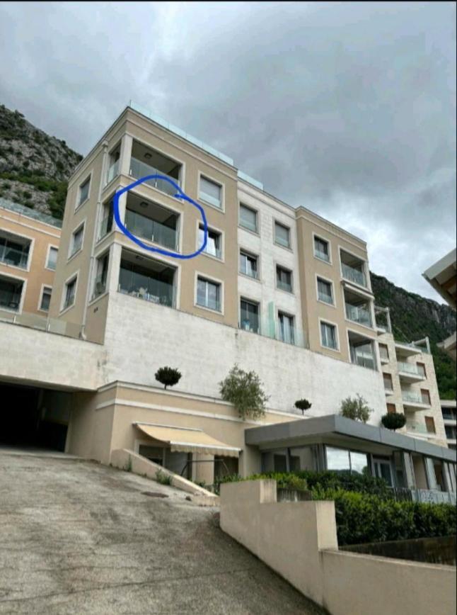 Sea View Apartment For 4 Kotor Extérieur photo